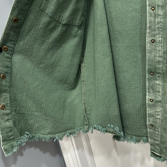 Corduroy Hoodie Shacket Size Large - Picture 3 of 5